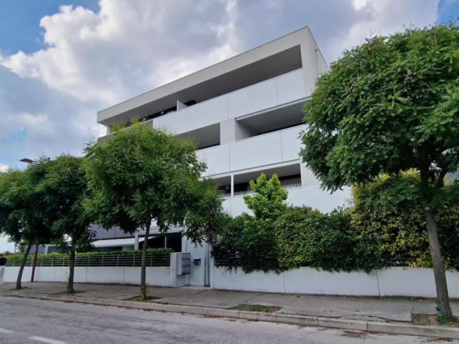 Immagine 29 di Appartamento in vendita  in Via Treviso a Rubano