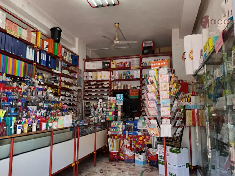 Immagine 14 di Attività commerciale in vendita  in Via Ernesto Basile 154 a Palermo