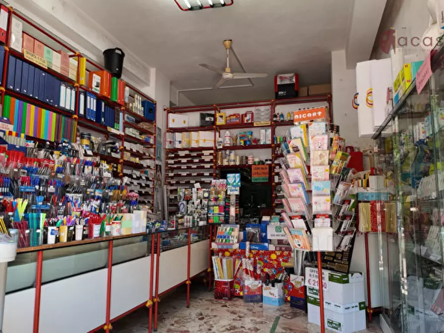 Immagine 15 di Attività commerciale in vendita  in Via Ernesto Basile 154 a Palermo