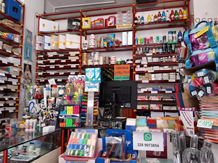 Immagine 16 di Attività commerciale in vendita  in Via Ernesto Basile 154 a Palermo