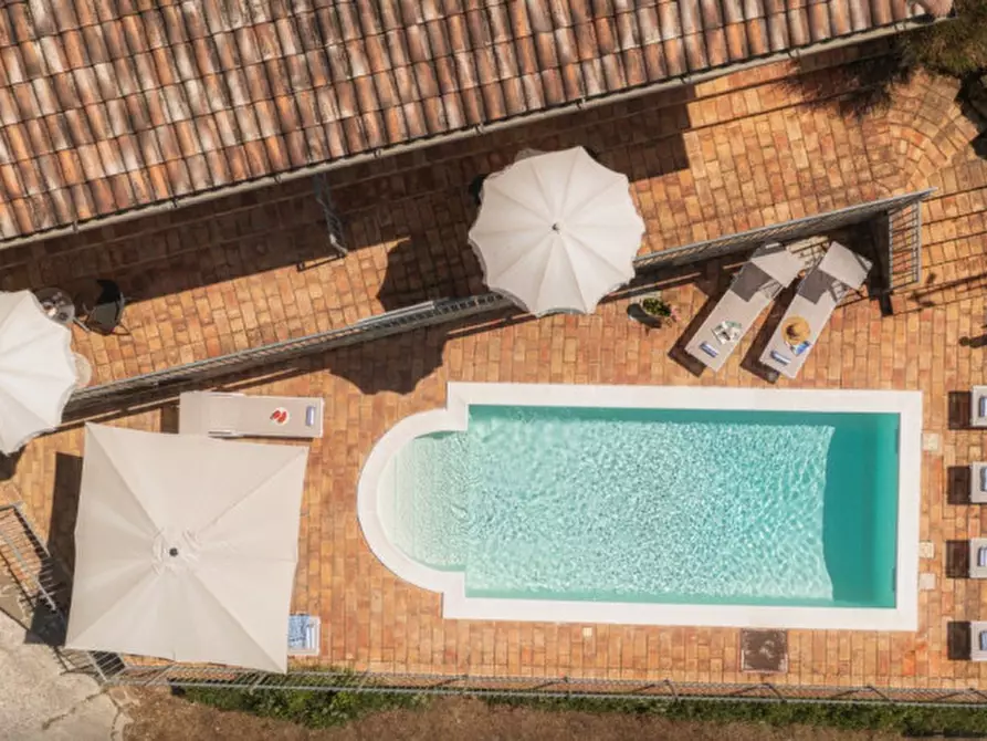 Immagine 7 di Villa in vendita  a Lisciano Niccone