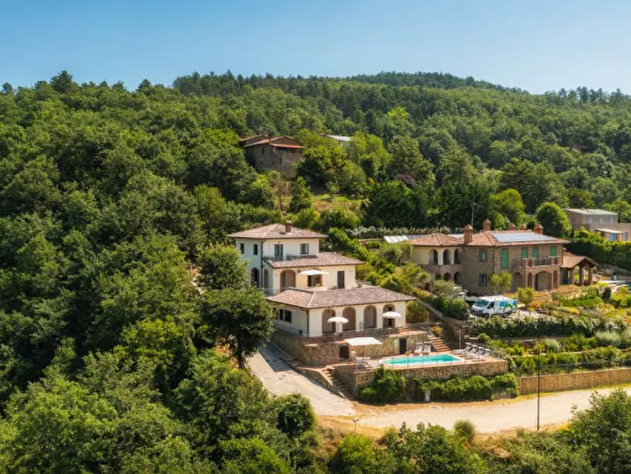 Immagine 11 di Villa in vendita  a Lisciano Niccone