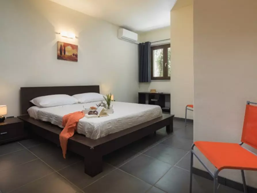 Immagine 39 di Villa in vendita  a Lisciano Niccone