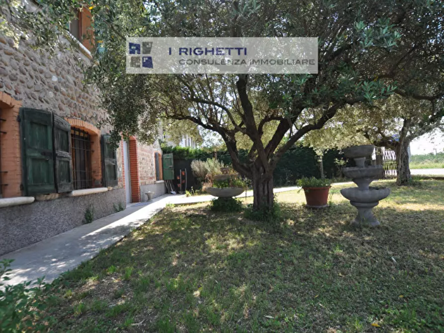 Immagine 1 di Appartamento in vendita  in Via Cà Sentieri 6 a Zevio