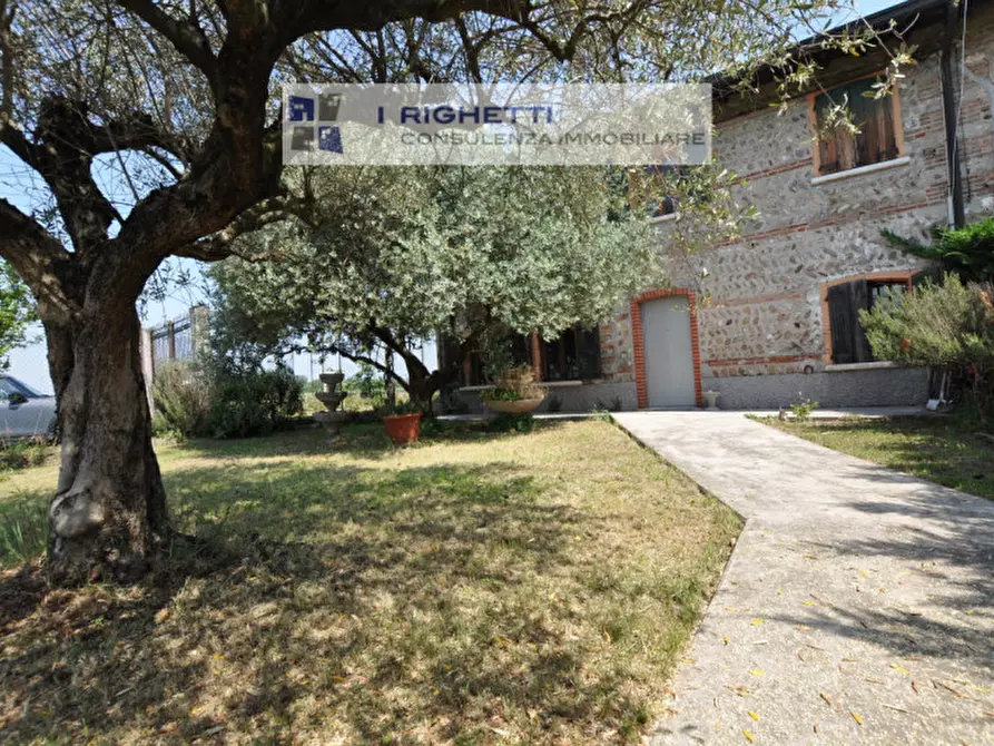 Immagine 3 di Appartamento in vendita  in Via Cà Sentieri 6 a Zevio
