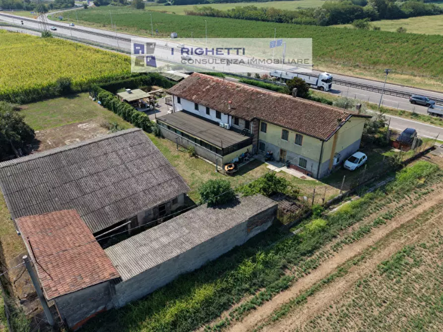 Immagine 5 di Appartamento in vendita  in Via Cà Sentieri 6 a Zevio