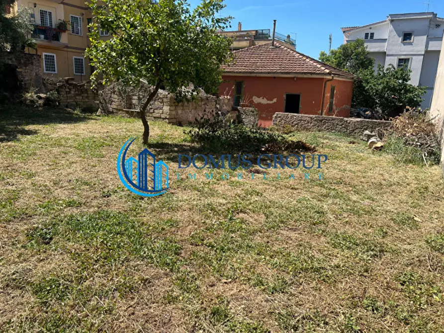 Immagine 17 di Rustico / casale in vendita  in Via Francesco Azzurri a Roma