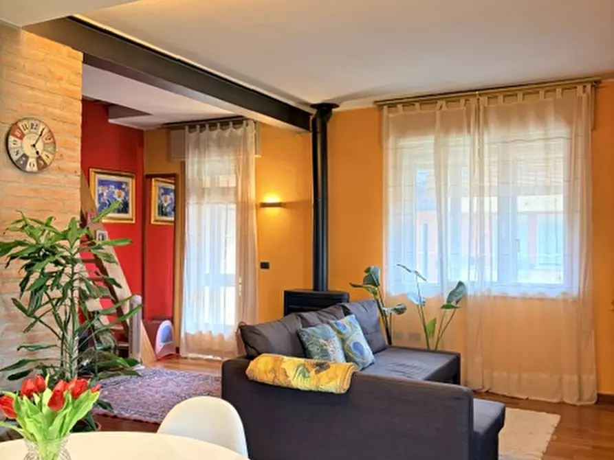 Immagine 1 di Casa bifamiliare in vendita  in via Querini a Padova