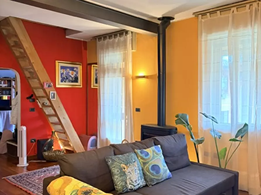 Immagine 3 di Casa bifamiliare in vendita  in via Querini a Padova