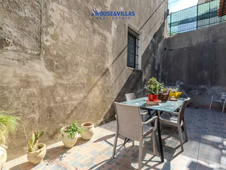 Immagine 33 di Casa indipendente in vendita  in Via Angelo Cavarra a Noto