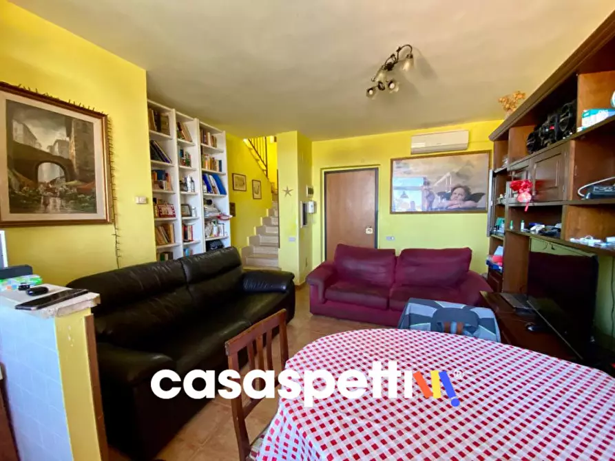 Immagine 2 di Villa in vendita  in Via Gian Lorenzo Bernini 52C a Guidonia Montecelio