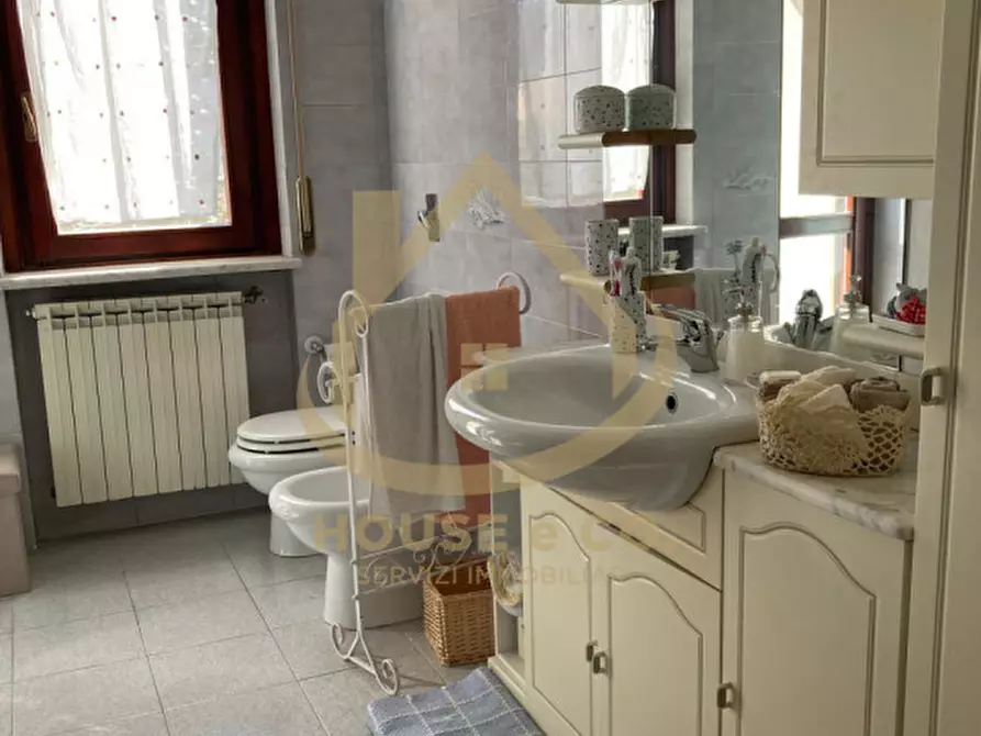 Immagine 23 di Villa in vendita  in VIA SAN GIOVANNI a Vigevano