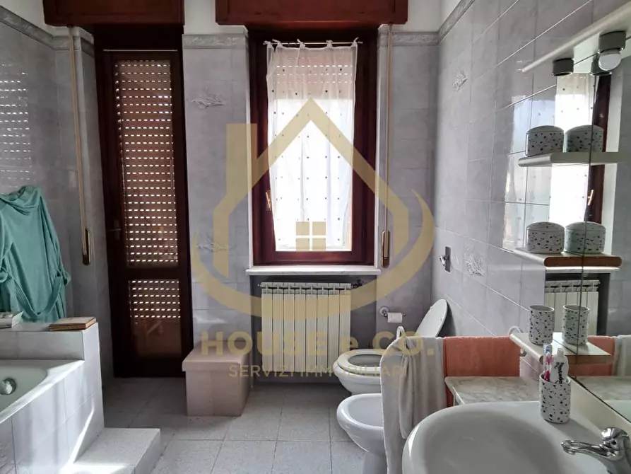 Immagine 25 di Villa in vendita  in VIA SAN GIOVANNI a Vigevano