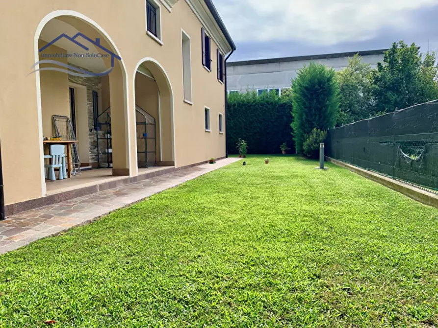Immagine 2 di Casa indipendente in vendita  in VIA SANTO STEFANO a Vigonza