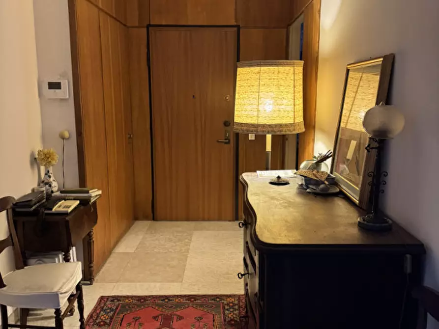 Immagine 2 di Appartamento in vendita  in Corso Michele Coppino 13 a Alba
