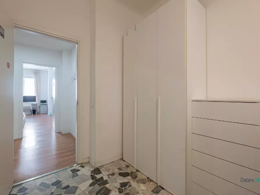 Immagine 5 di Camera in affitto  in Via Felice Casati, 39 a Milano