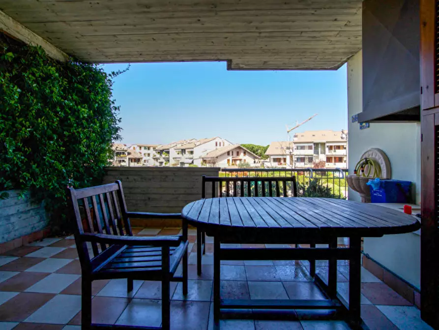Immagine 3 di Appartamento in vendita  a Sirmione