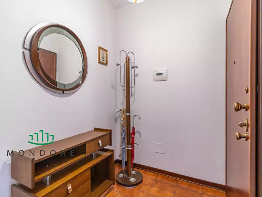 Immagine 2 di Appartamento in vendita  in Via Luigi Bombicci a Bologna