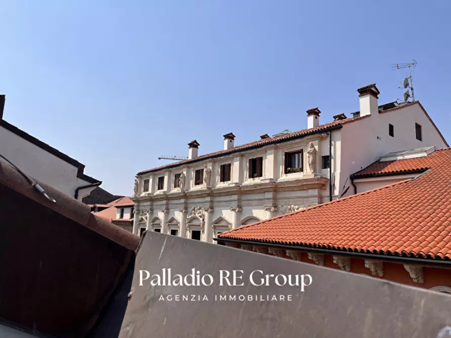 Immagine 8 di Attico in vendita  in Contra Porti a Vicenza