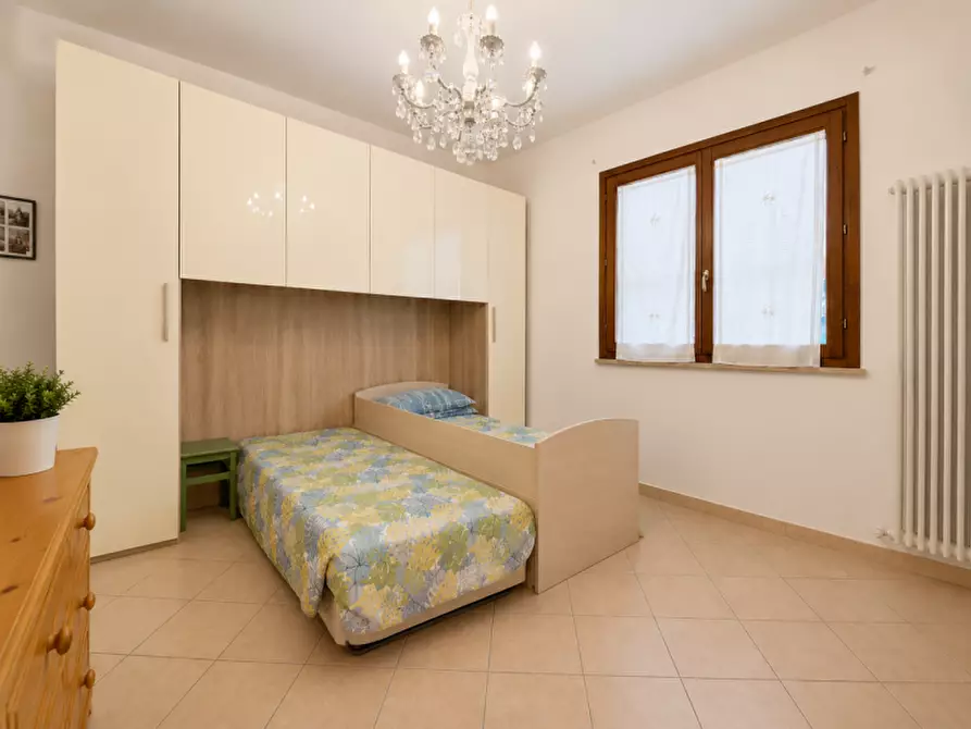 Immagine 6 di Casa indipendente in vendita  a Senigallia