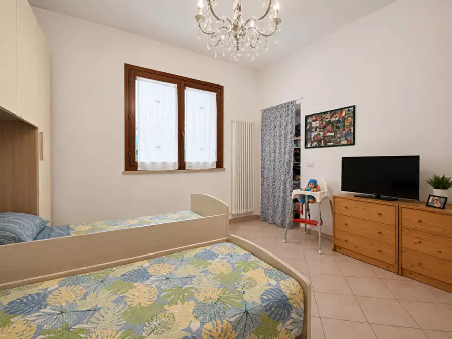 Immagine 8 di Casa indipendente in vendita  a Senigallia