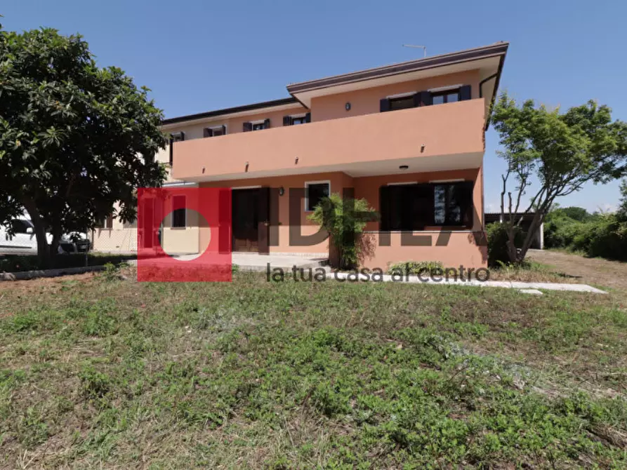 Immagine 1 di Casa bifamiliare in vendita  in Via Don Giuseppe Geron a Ponzano Veneto