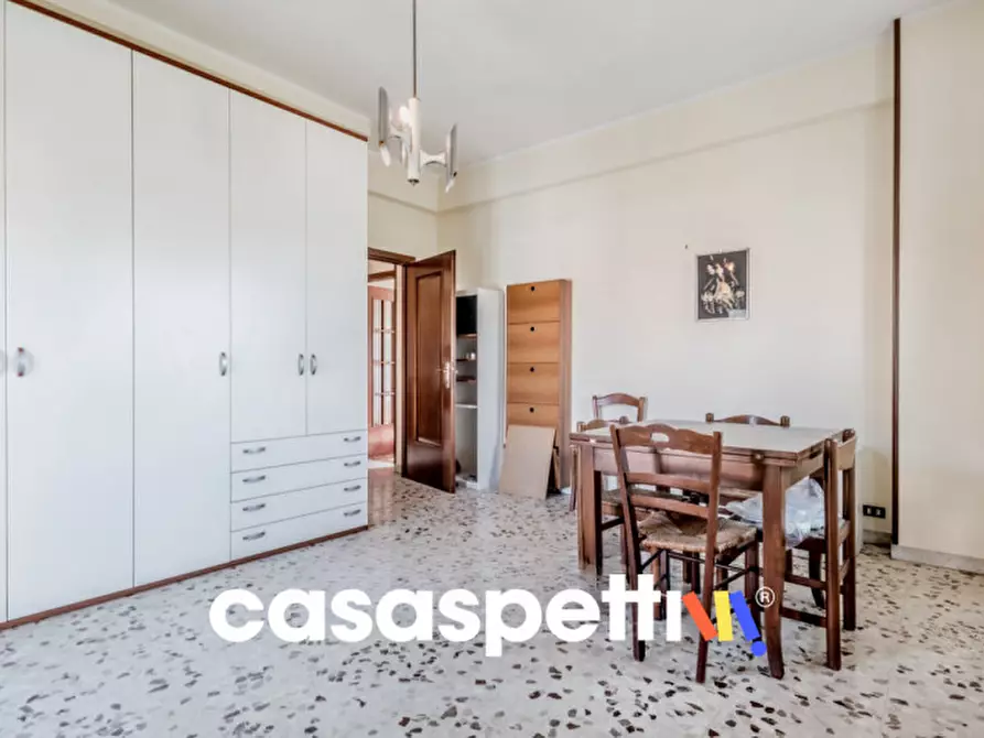 Immagine 14 di Appartamento in vendita  in Via della Rustica 246 a Roma
