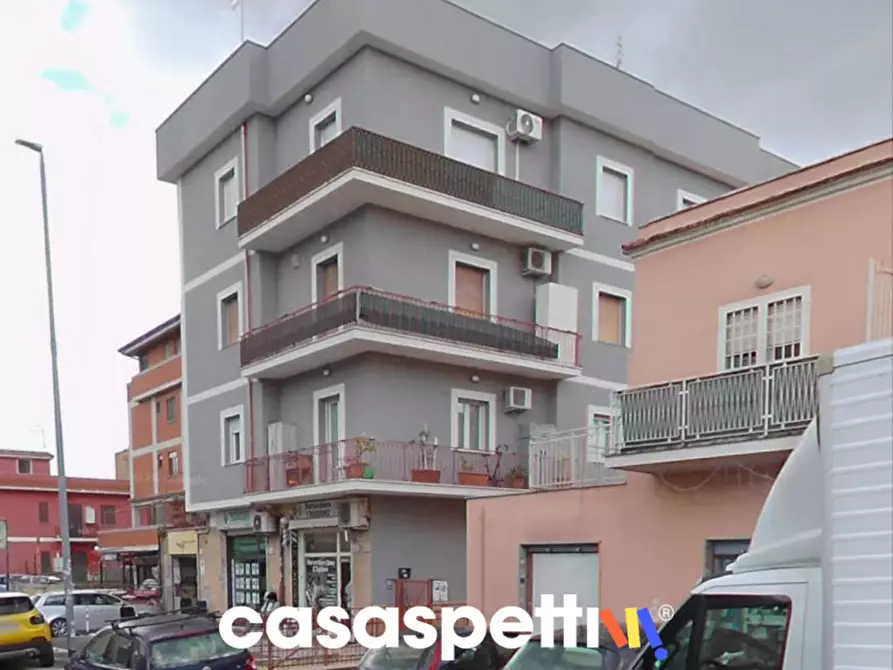 Immagine 21 di Appartamento in vendita  in Via della Rustica 246 a Roma