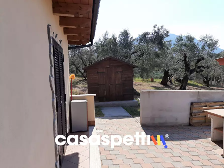 Immagine 5 di Magazzino in vendita  in Strada di Colle Novo 8 a Palombara Sabina