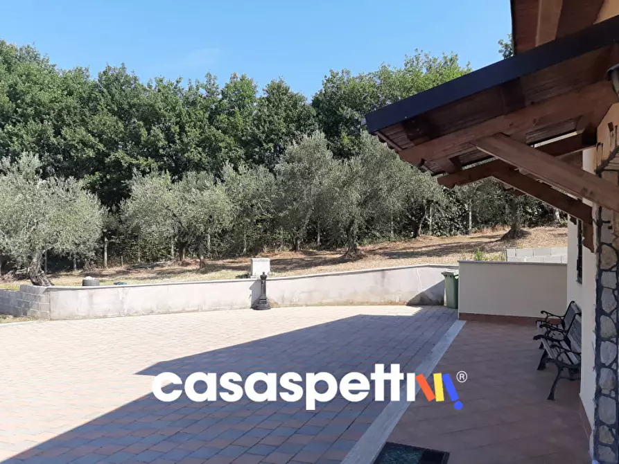 Immagine 12 di Magazzino in vendita  in Strada di Colle Novo 8 a Palombara Sabina