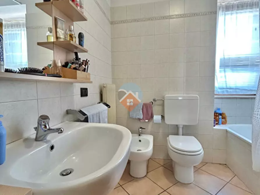 Immagine 13 di Appartamento in vendita  in Via Prato 30 a Rovereto