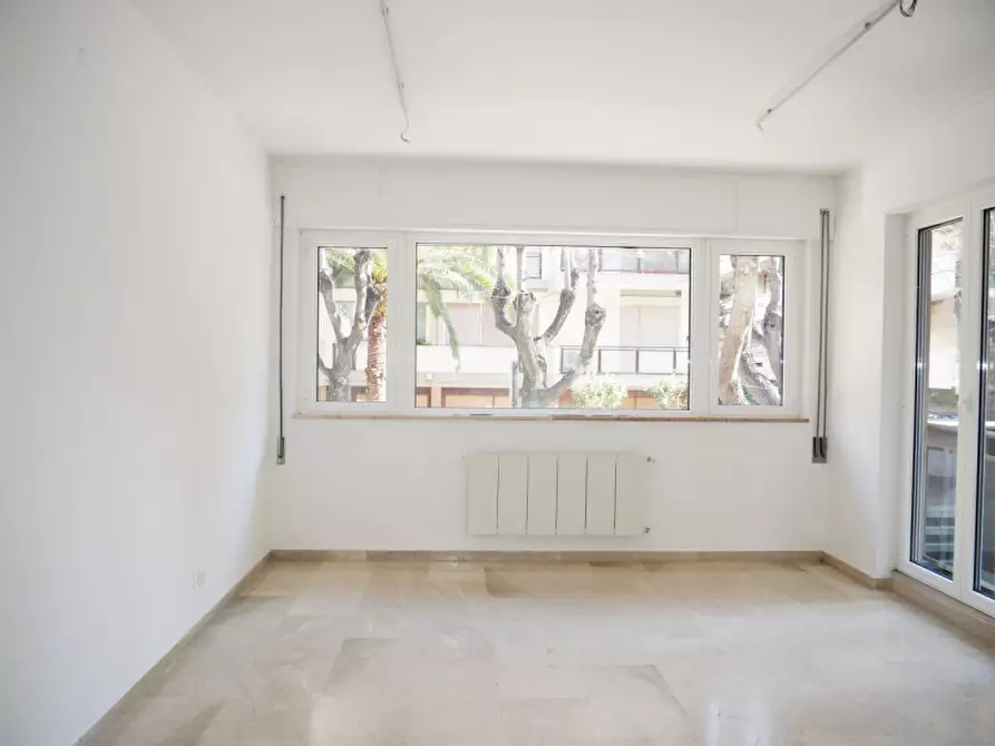 Immagine 15 di Appartamento in vendita  a Pescara