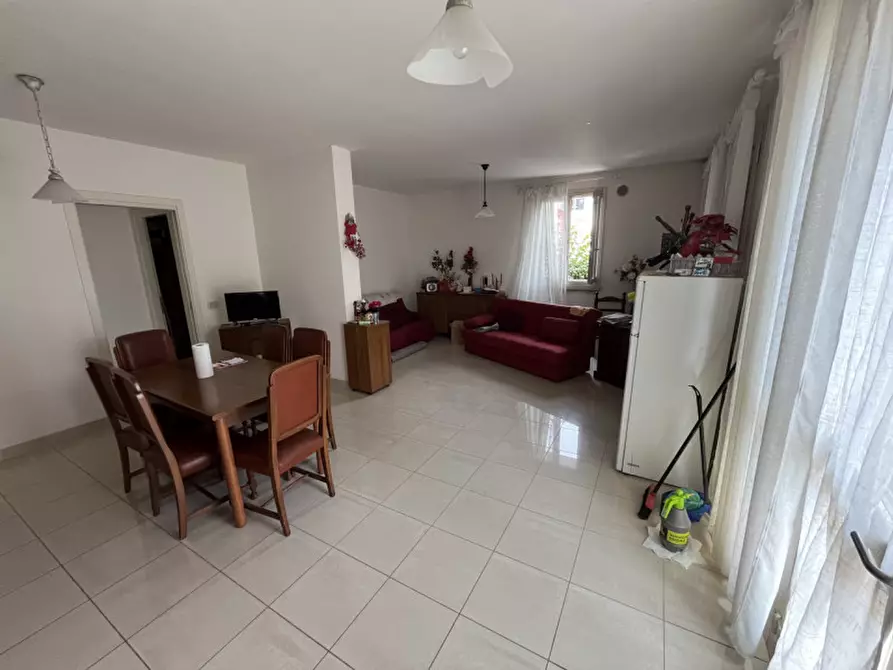 Immagine 3 di Appartamento in vendita  in Via Giosuè Carducci 3 a Dolo