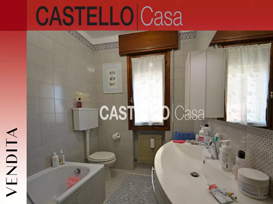 Immagine 13 di Villetta a schiera in vendita  in via Vespucci a Castelfranco Veneto