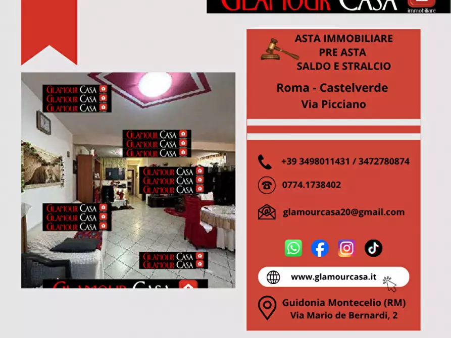 Immagine 3 di Villa in vendita  in Via Picciano a Roma