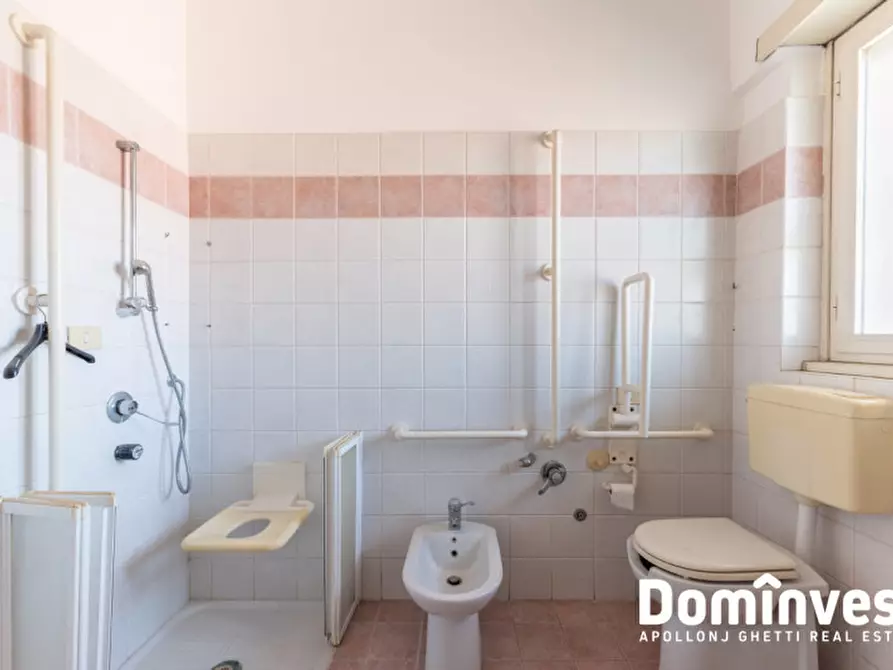 Immagine 60 di Attico in vendita  in Via Aurelia a Roma