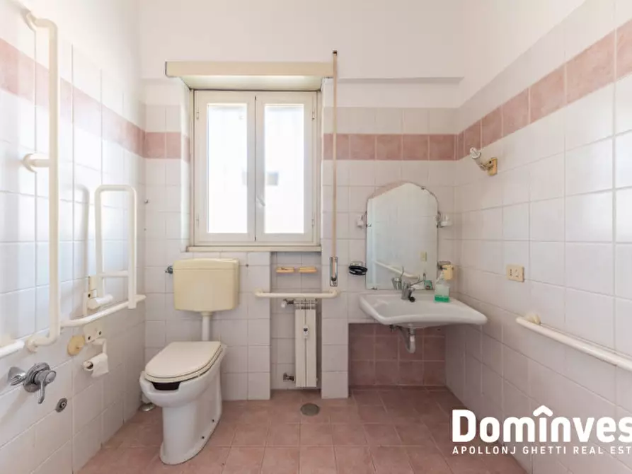 Immagine 61 di Attico in vendita  in Via Aurelia a Roma