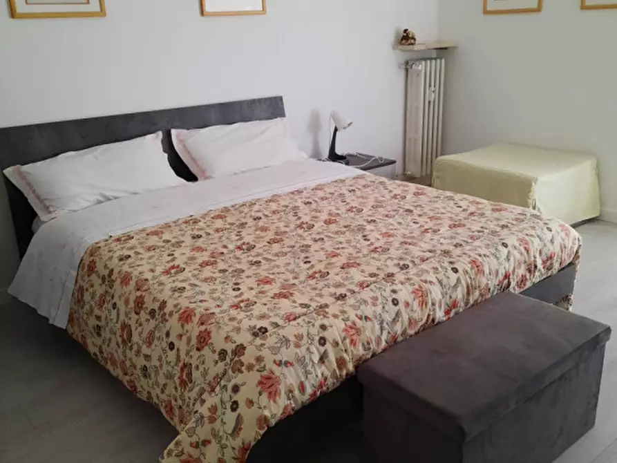 Immagine 7 di Appartamento in vendita  in Strada Settimo 11 a Torino