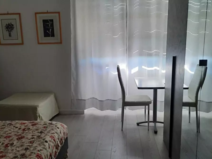 Immagine 9 di Appartamento in vendita  in Strada Settimo 11 a Torino