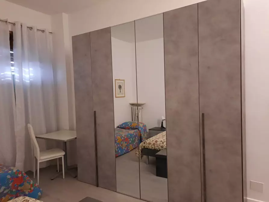 Immagine 11 di Appartamento in vendita  in Strada Settimo 11 a Torino