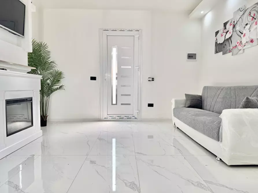 Immagine 3 di Casa bifamiliare in vendita  in strada Cinta Rigosa n. 1 a Roccabianca