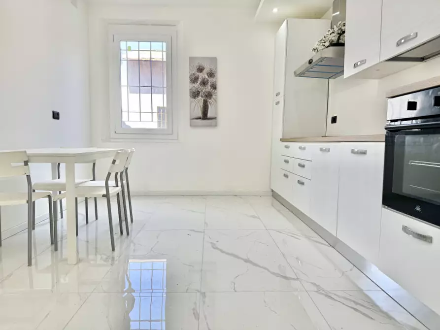 Immagine 9 di Casa bifamiliare in vendita  in strada Cinta Rigosa n. 1 a Roccabianca