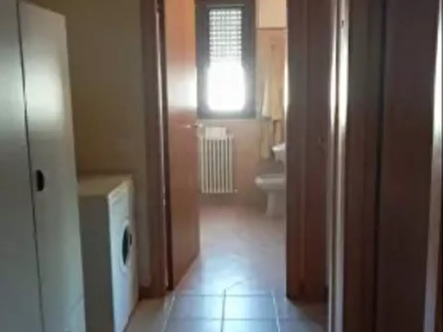 Immagine 5 di Appartamento in vendita  in Via Giuseppe Ungaretti 2 a Colli Al Metauro