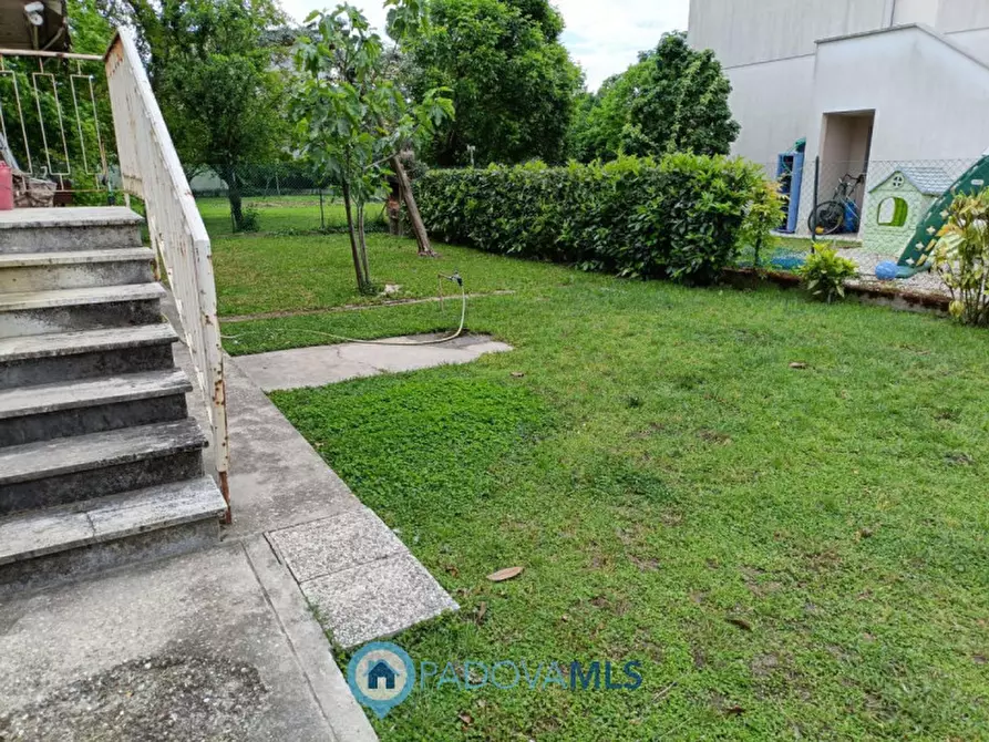 Immagine 3 di Casa indipendente in vendita  in Via Faliero Ordelaffo a Padova