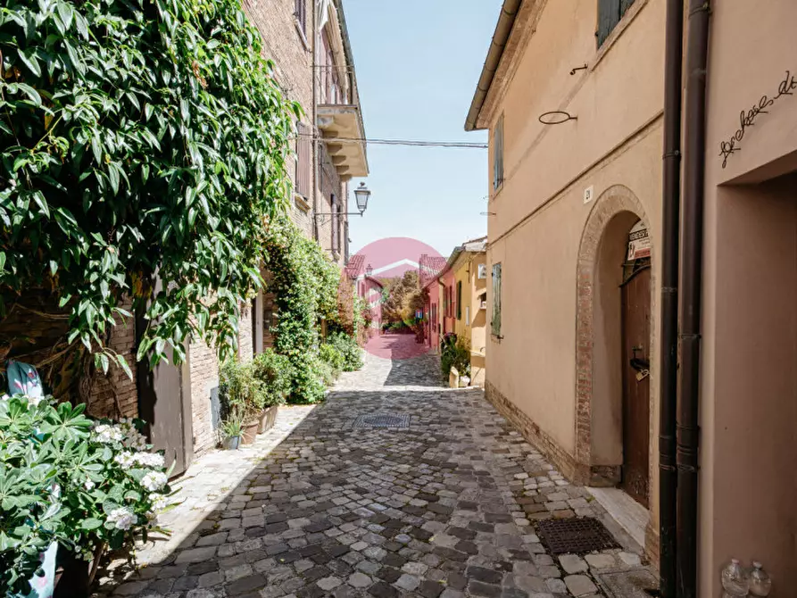 Immagine 2 di Appartamento in vendita  a Santarcangelo Di Romagna