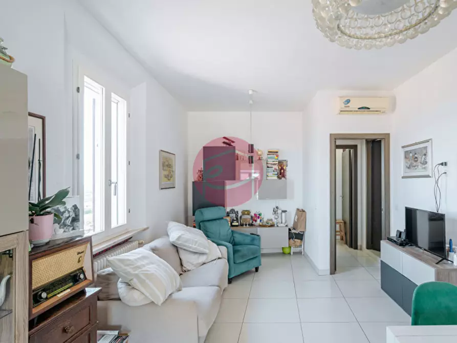 Immagine 4 di Appartamento in vendita  a Santarcangelo Di Romagna