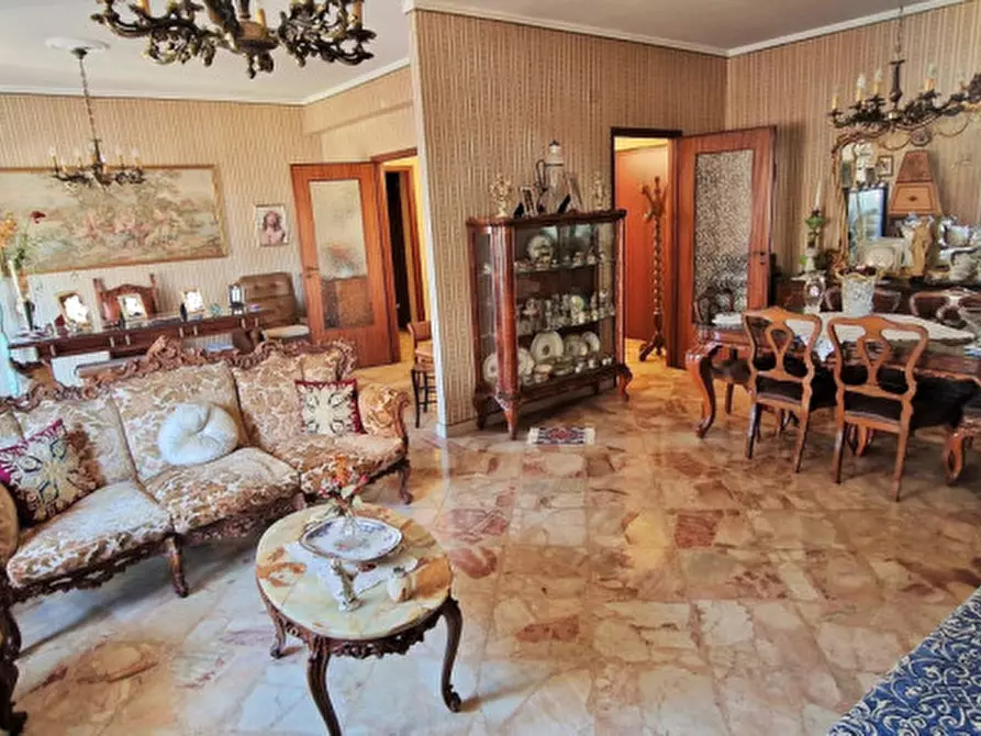 Immagine 5 di Appartamento in vendita  in Via Luigi Pirandello a Villabate