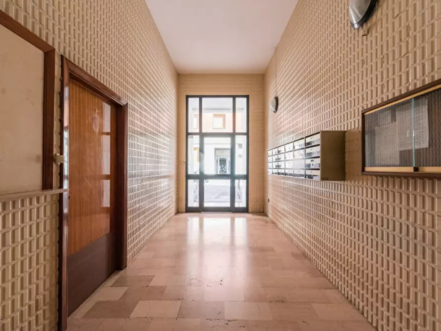 Immagine 40 di Appartamento in vendita  in Via Scipione l'Africano a Pescara