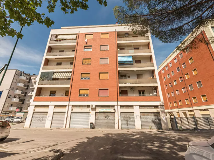 Immagine 44 di Appartamento in vendita  in Via Scipione l'Africano a Pescara