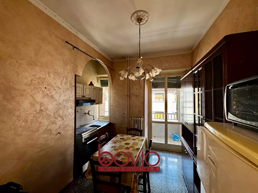 Immagine 5 di Appartamento in vendita  in Via Monte Rosa 105 a Torino